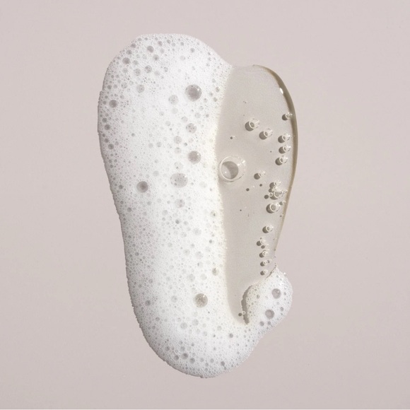 New Oribe Shampoo for Magnificent Volume Liter size (33.8 oz) - Picture 4 of 6